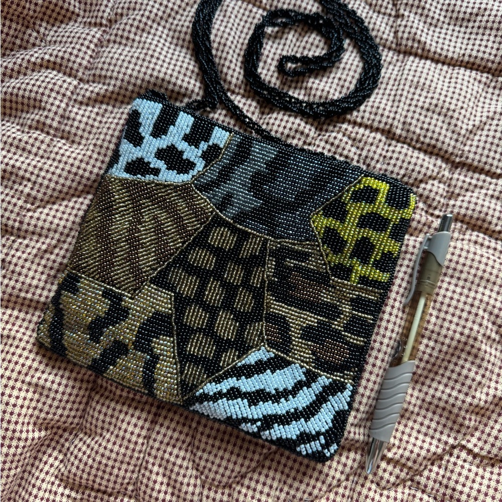 Stylish Multicolor Beaded Wristlet - image 2